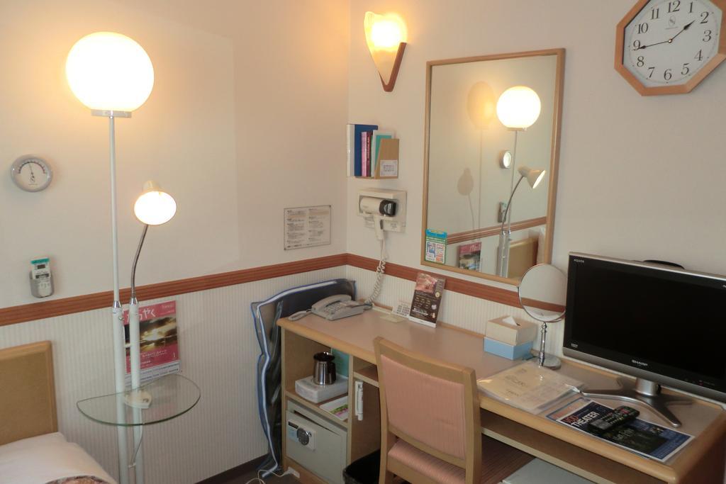 Toyoko Inn Tokyo Yamanote Sen Otsuka Eki Kita Guchi No 2 Zewnętrze zdjęcie