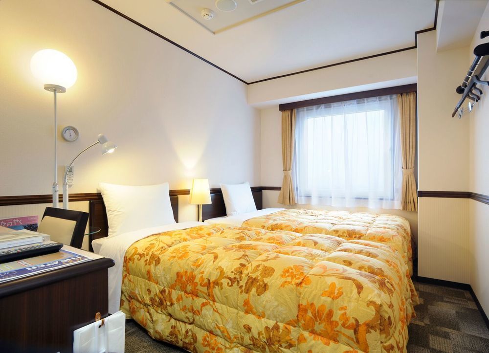 Toyoko Inn Tokyo Yamanote Sen Otsuka Eki Kita Guchi No 2 Zewnętrze zdjęcie