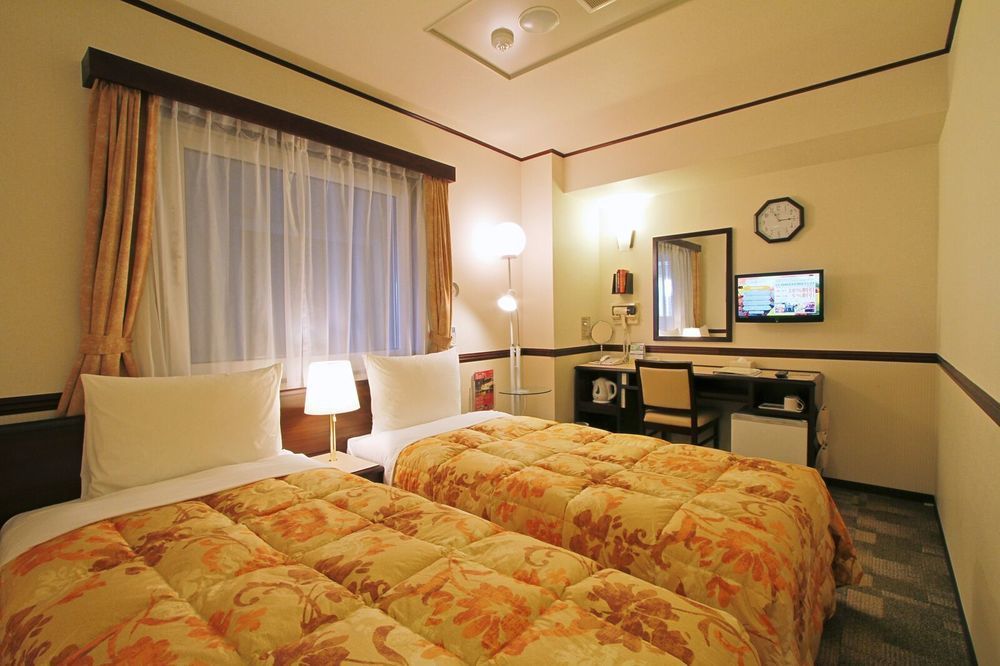 Toyoko Inn Tokyo Yamanote Sen Otsuka Eki Kita Guchi No 2 Zewnętrze zdjęcie